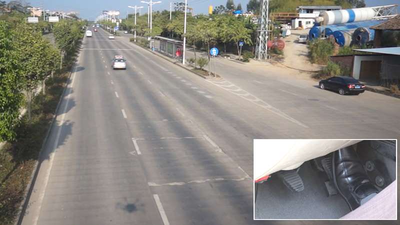 通過(guò)公共汽車